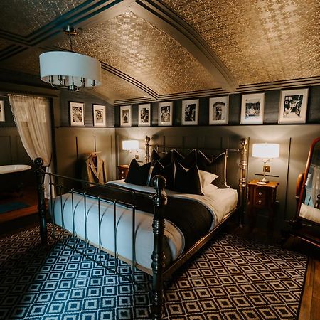 Sheddington Manor - 2 Bedroom Guest House & Cinema 벨파스트 외부 사진
