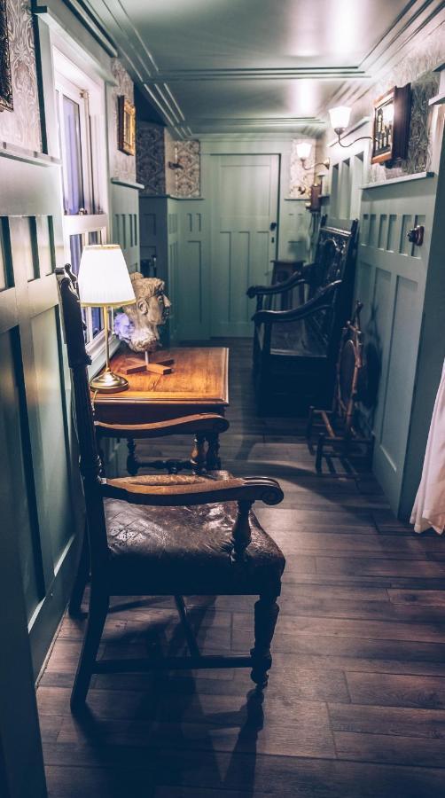 Sheddington Manor - 2 Bedroom Guest House & Cinema 벨파스트 외부 사진