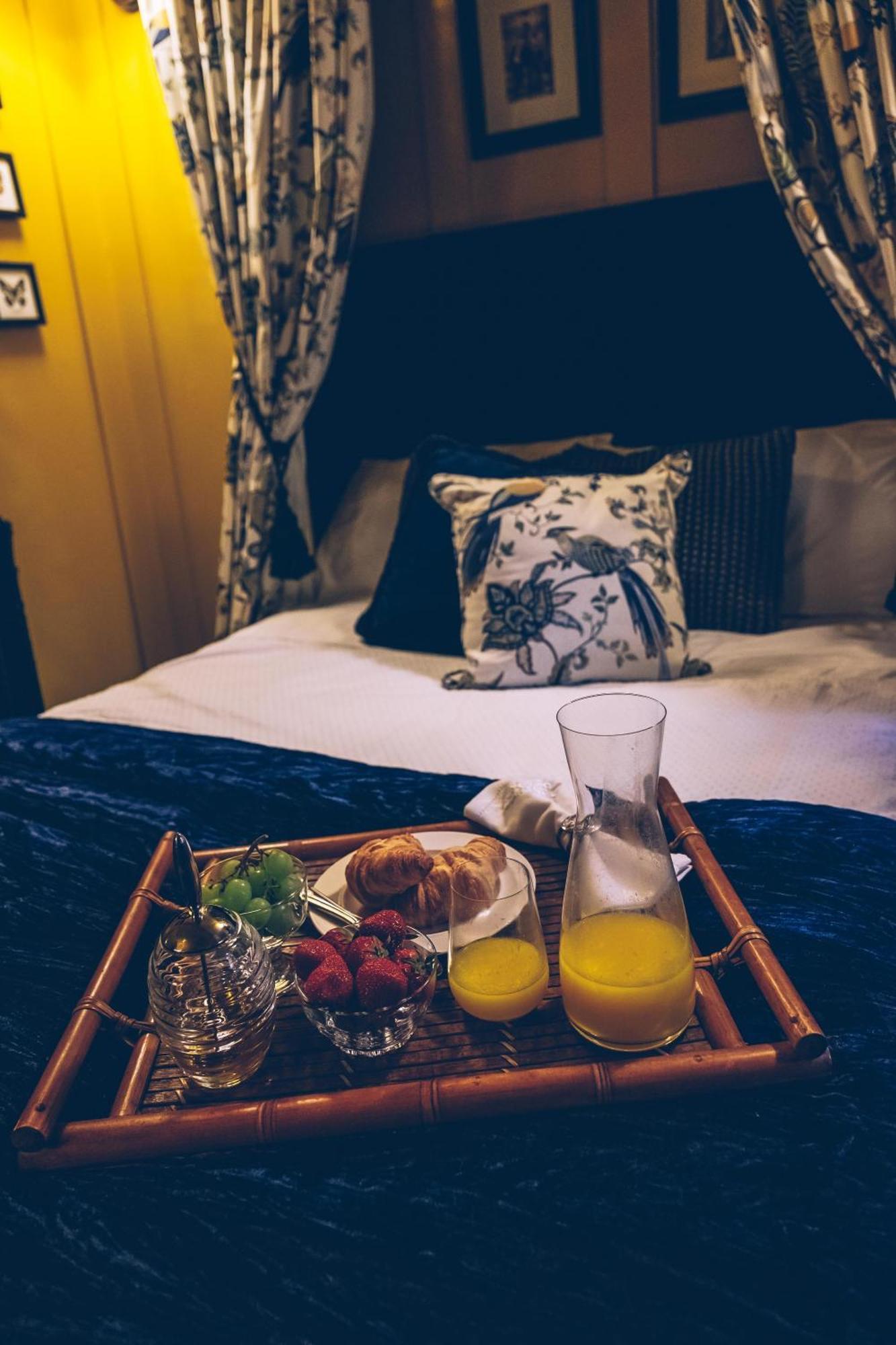Sheddington Manor - 2 Bedroom Guest House & Cinema 벨파스트 외부 사진