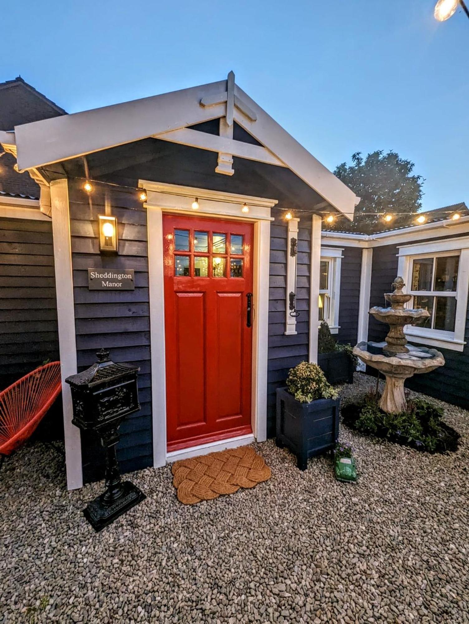 Sheddington Manor - 2 Bedroom Guest House & Cinema 벨파스트 외부 사진
