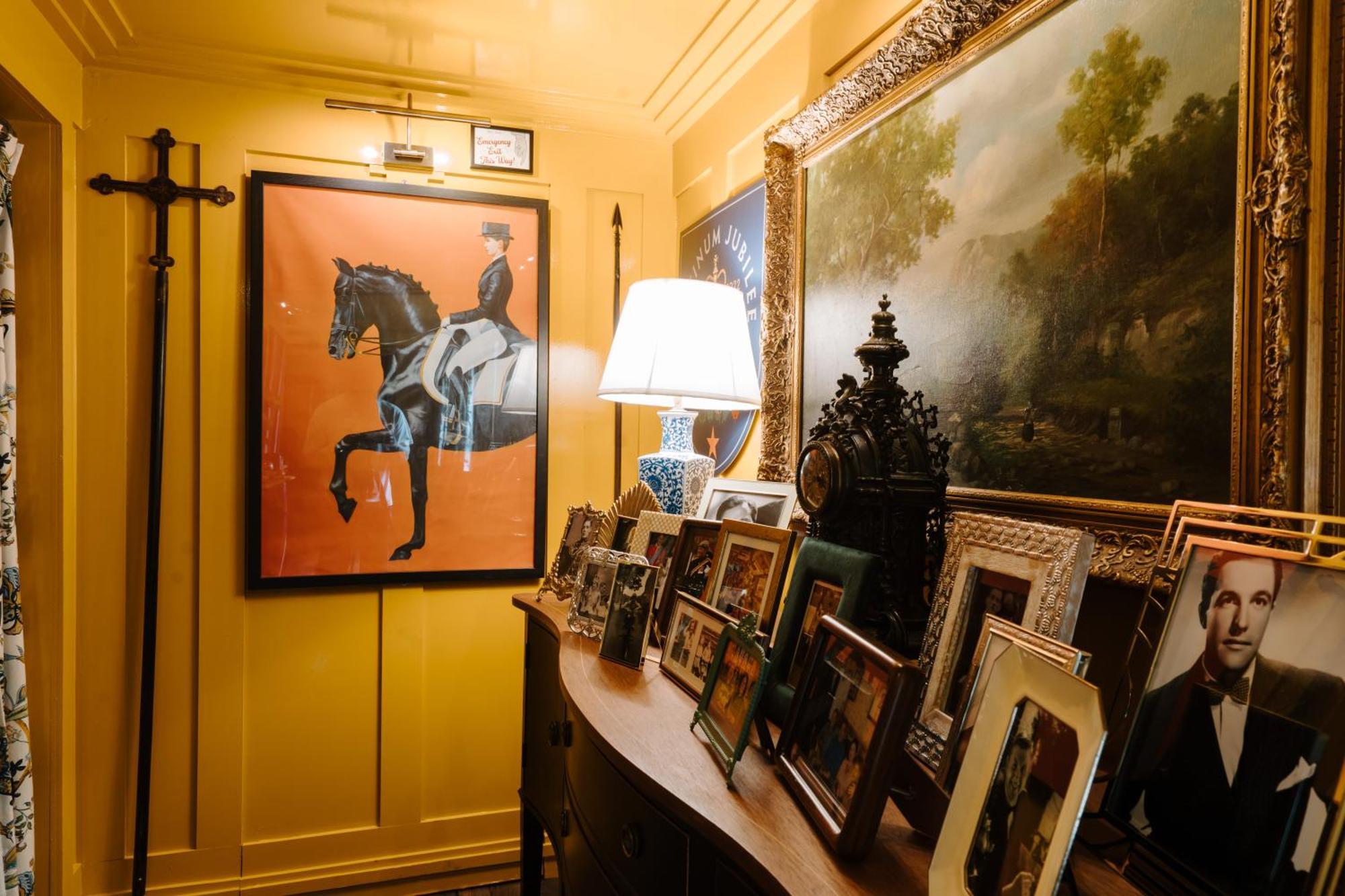 Sheddington Manor - 2 Bedroom Guest House & Cinema 벨파스트 외부 사진